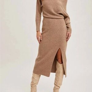 Bluivy Tan Ribbed Midi Dress